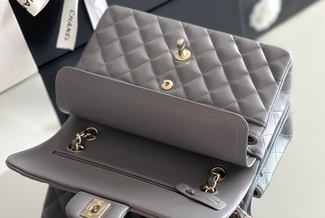 CLASSIC HANDBAG Lambskin & Silver-Tone Metal