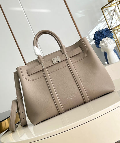 Georges Tote MM