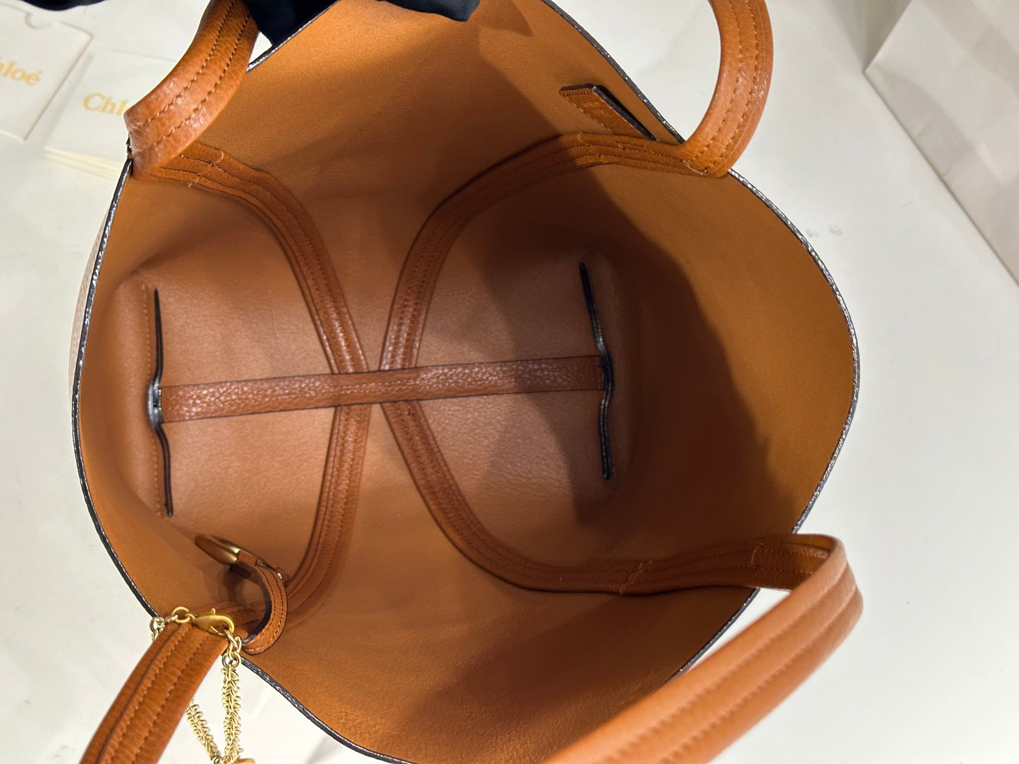 CHLOÉ SPIN TOTE BAG IN GRAINED LEATHER