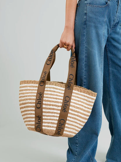 LARGE WOODY BASKET IN NATURAL FIBERS