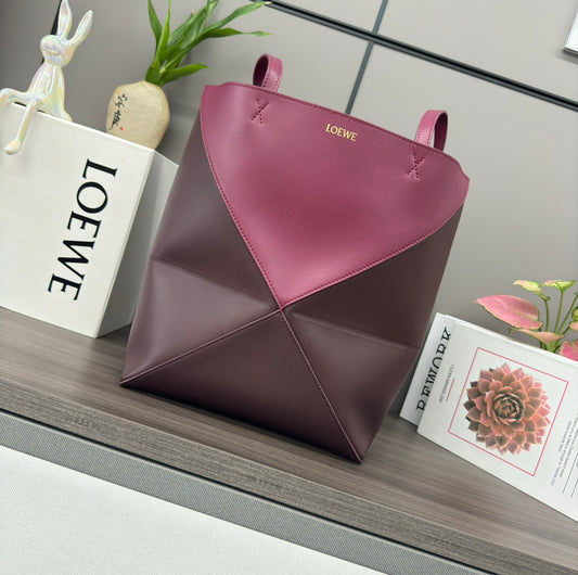 Puzzle fold tote in calfskin