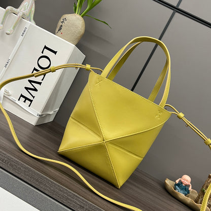 Puzzle fold tote in calfskin