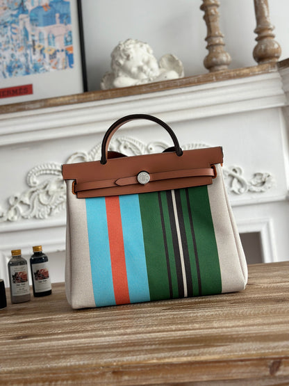 Herbag Ecru V Stripped Bag 31