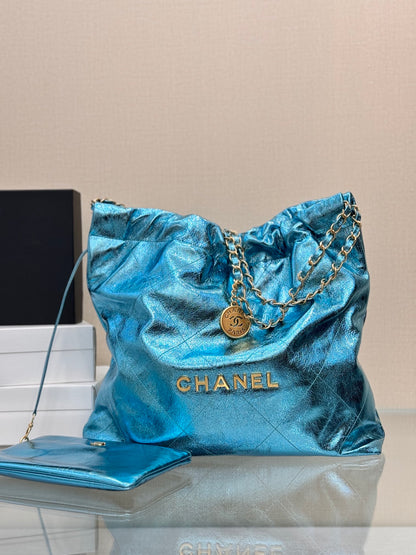 CHANEL 22 Handbag