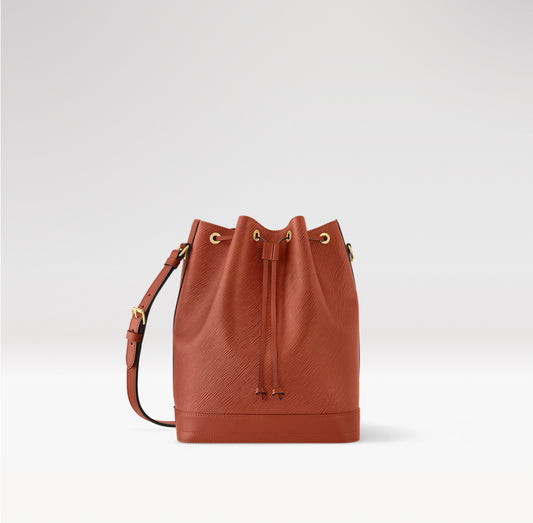 Noé MM bucket bag Epi Grained Leather