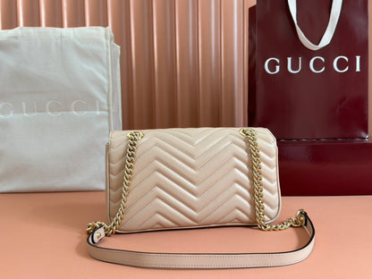 GG MARMONT SHOULDER BAG